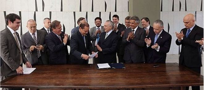 Primeiro ministério Temer, 12 maio 2016